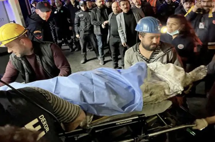 Big explosion in Turkey coal mine, 25 people killed so far, rescue operation continues