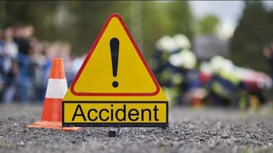 Horrific accident in Karnataka's Belagavi, vehicle collided with tree, 6 devotees killed, 16 injured          
