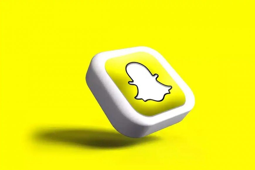 Snapchat's AI Chatbot 'My AI' is Now Live, But Users Should Avoid Sharing Personal Information