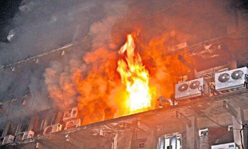 Hyderabad: Fire breaks out at Swapnalok Complex in Secunderabad, 6 killed, many injured