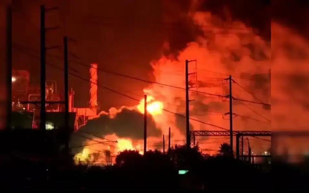 कतर की LNG फैक्ट्री में भीषण धमाका: 12 भारतीयों समेत 13 की मौत, 66 लोग घायल..
