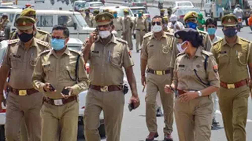 पंजाब में पाकिस्तान के लिए जासूसी का बड़ा खुलासा, 5 गिरफ्तार, 15 संदिग्ध एजेंसियों के रडार पर पंजाब में पाकिस्तान के लिए जासूसी का बड़ा खुलासा, 5 गिरफ्तार, 15 संदिग्ध एजेंसियों के रडार पर