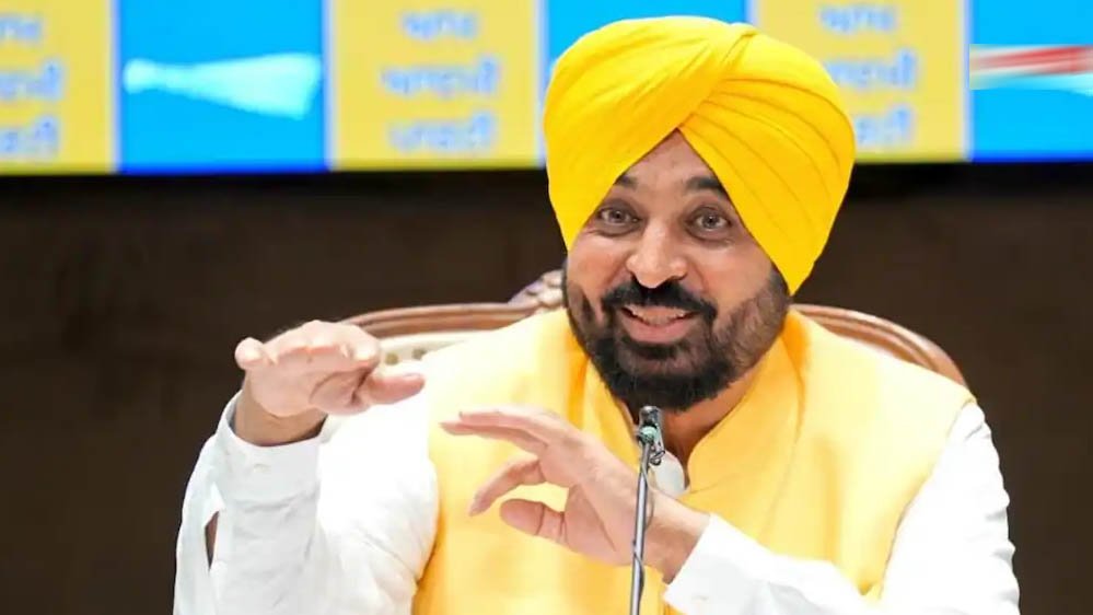‘टूं-टूं’ की धुन पर छाया पंजाब, सोशल मीडिया पर ट्रेंड कर रही ‘मावां धीयां सत्कार योजना’ ‘टूं-टूं’ की धुन पर छाया पंजाब, सोशल मीडिया पर ट्रेंड कर रही ‘मावां धीयां सत्कार योजना’