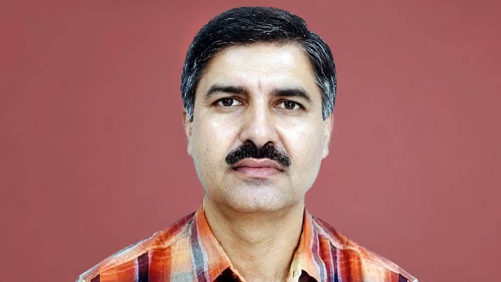Retirement Day Arrest: रिटायरमेंट के दिन IAS प्रदीप कुमार गिरफ्तार, 169 करोड़ के घोटाले में CBI का बड़ा एक्शन Retirement Day Arrest: रिटायरमेंट के दिन IAS प्रदीप कुमार गिरफ्तार, 169 करोड़ के घोटाले में CBI का बड़ा एक्शन