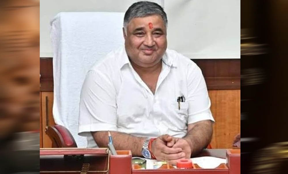 वृक्षारोपण केवल अभियान नहीं, आने वाली पीढ़ियों के सुरक्षित भविष्य का संकल्प है: राजेश अग्रवाल वृक्षारोपण केवल अभियान नहीं, आने वाली पीढ़ियों के सुरक्षित भविष्य का संकल्प है: राजेश अग्रवाल