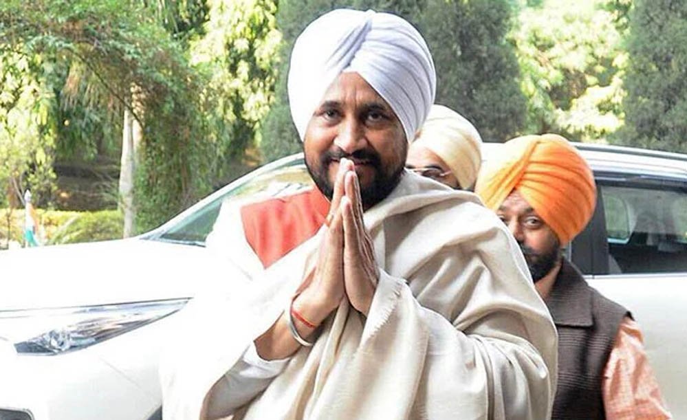 पंजाब कांग्रेस में खुलकर घमासान, चन्नी की इस्तीफे की चेतावनी, वेणुगोपाल के सामने वारिंग से तीखी नोकझोंक पंजाब कांग्रेस में खुलकर घमासान, चन्नी की इस्तीफे की चेतावनी, वेणुगोपाल के सामने वारिंग से तीखी नोकझोंक