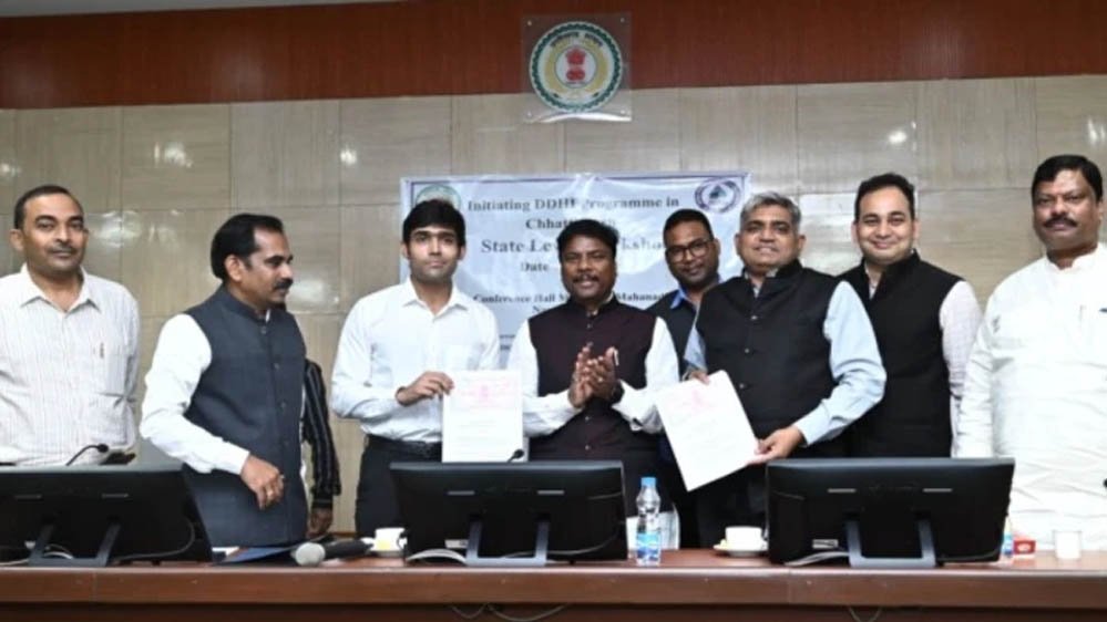 छत्तीसगढ़ में सड़क हादसे रोकने का मास्टर प्लान! IIT मद्रास के साथ 10 जिलों से होगी शुरुआत छत्तीसगढ़ में सड़क हादसे रोकने का मास्टर प्लान! IIT मद्रास के साथ 10 जिलों से होगी शुरुआत