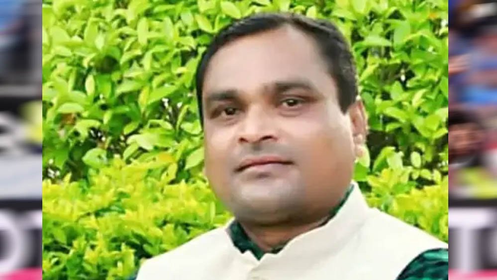 छत्तीसगढ़ के 3 जिलों के 8 निकायों में 31 एल्डरमैन नियुक्त, 11 महिलाओं को भी मिली जिम्मेदारी छत्तीसगढ़ के 3 जिलों के 8 निकायों में 31 एल्डरमैन नियुक्त, 11 महिलाओं को भी मिली जिम्मेदारी