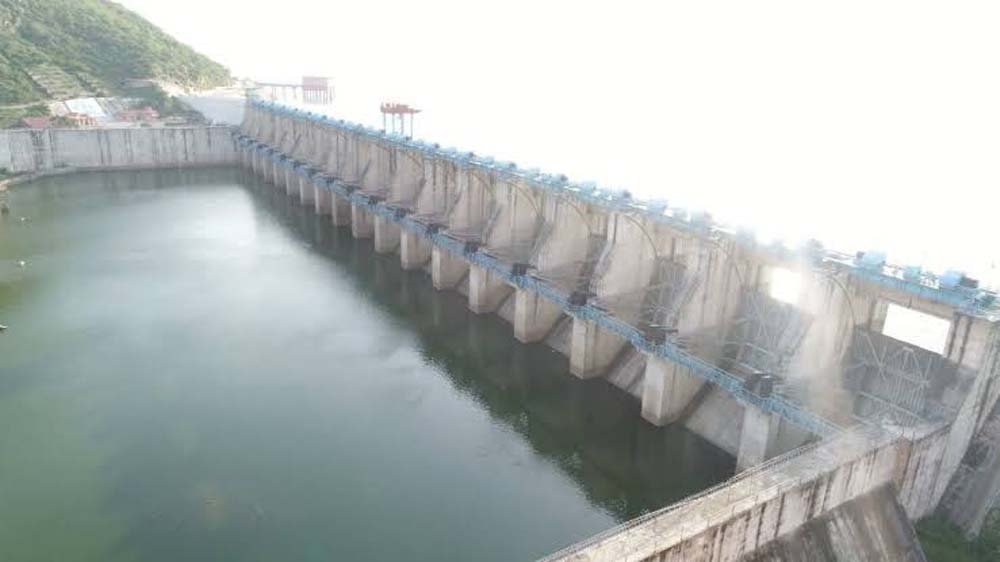 बीसलपुर बांध पर मंडराया जल संकट, कमजोर मानसून ने बढ़ाई चिंता बीसलपुर बांध पर मंडराया जल संकट, कमजोर मानसून ने बढ़ाई चिंता