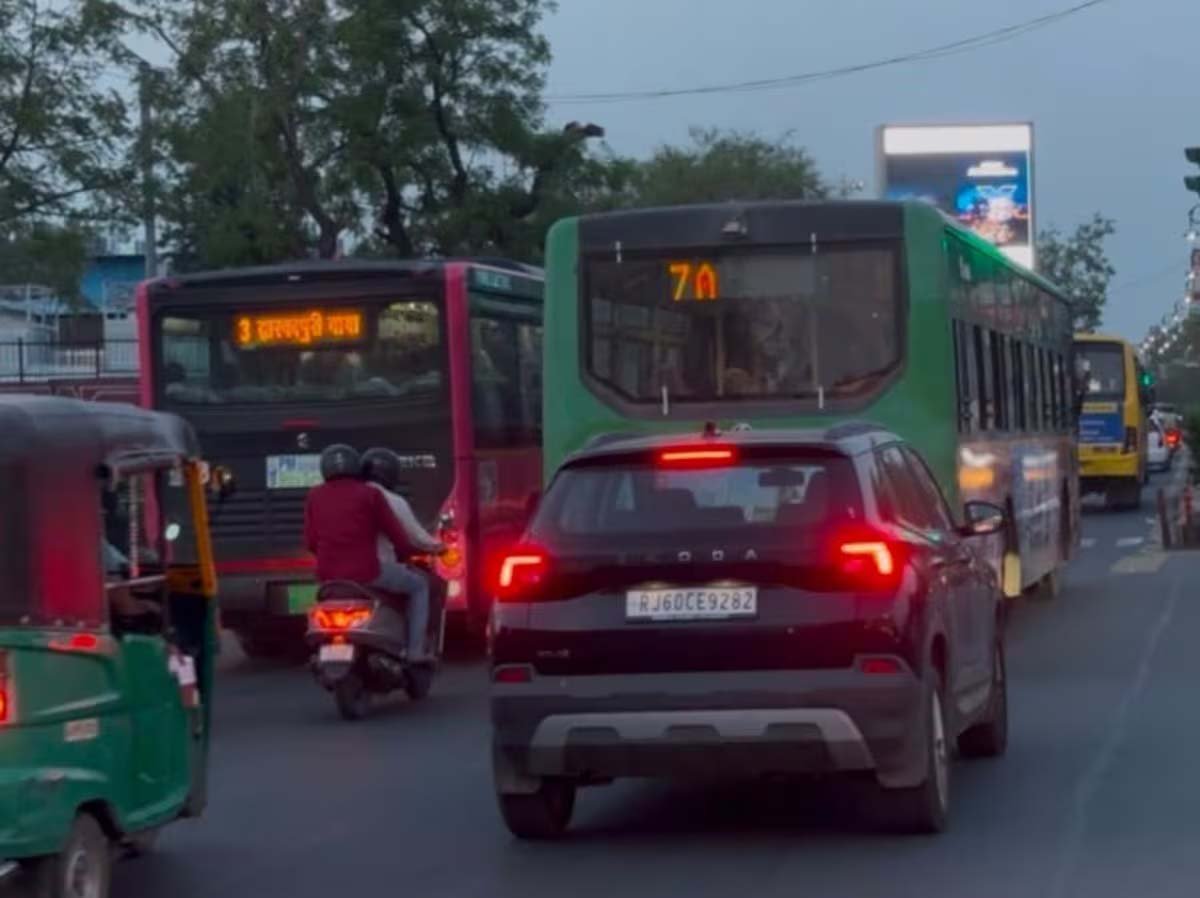 जयपुर में AI संभालेगा ट्रैफिक, स्मार्ट सिग्नल से जाम से मिलेगी राहत जयपुर में AI संभालेगा ट्रैफिक, स्मार्ट सिग्नल से जाम से मिलेगी राहत