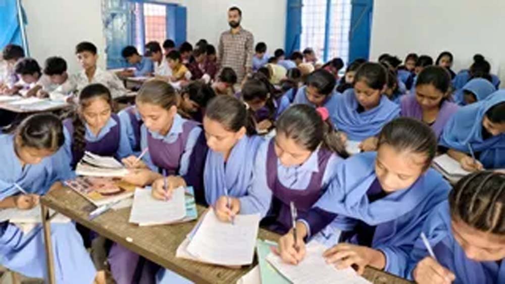 बिहार में शिक्षा अधिकारी हर महीने गांव जाकर अभिभावकों से करेंगे संवाद बिहार में शिक्षा अधिकारी हर महीने गांव जाकर अभिभावकों से करेंगे संवाद