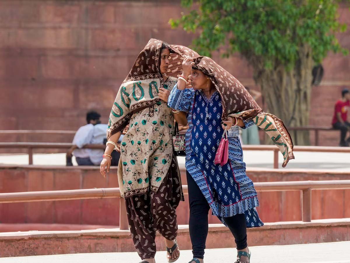 राजस्थान में मानसून पड़ा सुस्त, 24 जिलों में बारिश का येलो अलर्ट जारी राजस्थान में मानसून पड़ा सुस्त, 24 जिलों में बारिश का येलो अलर्ट जारी
