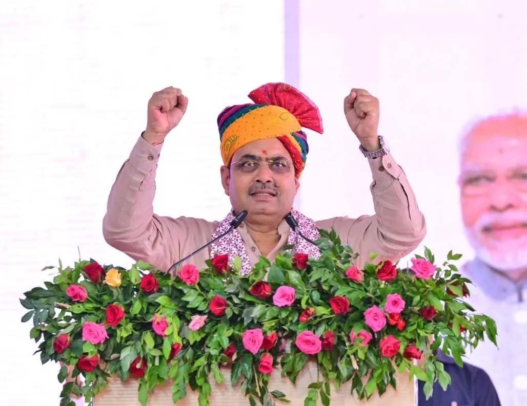 राजस्थान कर्मचारियों को बड़ी उम्मीद, 8वें वेतन आयोग पर समिति जल्द बनेगी राजस्थान कर्मचारियों को बड़ी उम्मीद, 8वें वेतन आयोग पर समिति जल्द बनेगी