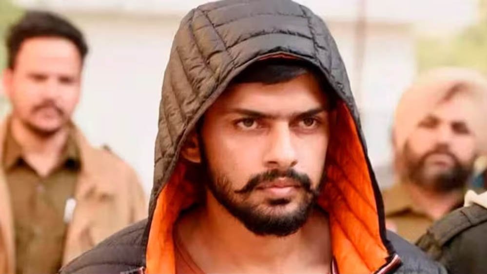 लॉरेंस बिश्नोई को अमेरिका ले जाएगी FBI? गोल्डी बराड़ पर 50 हजार डॉलर का इनाम, निज्जर हत्याकांड पर बड़ा दावा लॉरेंस बिश्नोई को अमेरिका ले जाएगी FBI? गोल्डी बराड़ पर 50 हजार डॉलर का इनाम, निज्जर हत्याकांड पर बड़ा दावा
