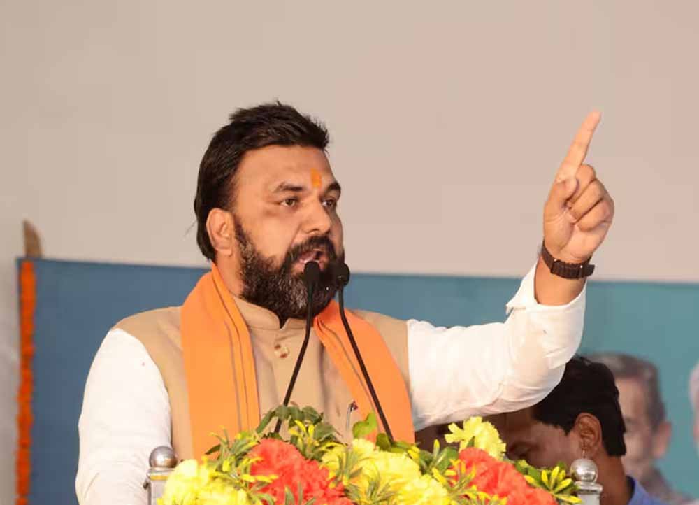 राहुल गांधी पर सम्राट चौधरी का पलटवार, बोले- ‘लोकतांत्रिक मर्यादा का सम्मान करें’ राहुल गांधी पर सम्राट चौधरी का पलटवार, बोले- ‘लोकतांत्रिक मर्यादा का सम्मान करें’
