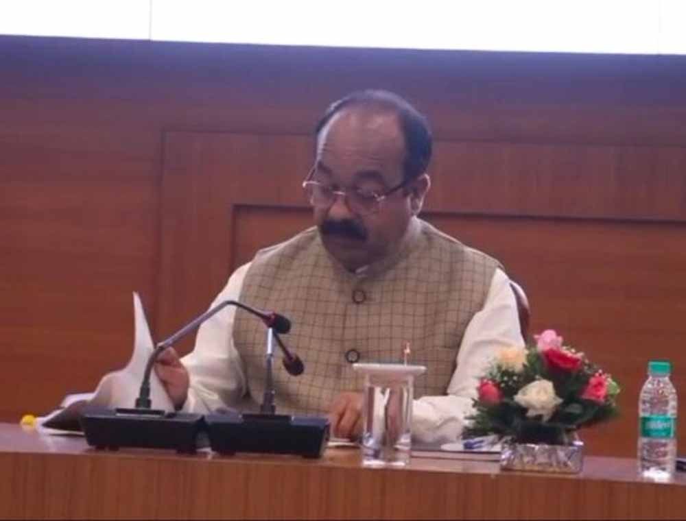 राजिम नगर पालिका गठन की अधिसूचना जारी, डिप्टी CM साव बोले- विकास को मिलेगी नई रफ्तार राजिम नगर पालिका गठन की अधिसूचना जारी, डिप्टी CM साव बोले- विकास को मिलेगी नई रफ्तार