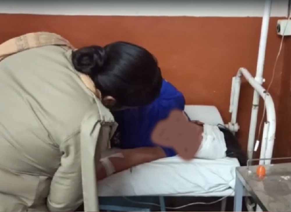पटियाला में बुजुर्ग महिला की हत्या का खुलासा, स्पेन से लौटे बेटे ने CCTV से पकड़ी केयरटेकर की करतूत पटियाला में बुजुर्ग महिला की हत्या का खुलासा, स्पेन से लौटे बेटे ने CCTV से पकड़ी केयरटेकर की करतूत