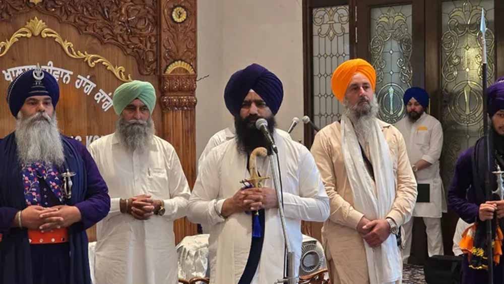 हांगकांग से जत्थेदार का संदेश, विदेशों में बसे सिखों से बोले- विरासत और मातृभाषा से जुड़े रहें हांगकांग से जत्थेदार का संदेश, विदेशों में बसे सिखों से बोले- विरासत और मातृभाषा से जुड़े रहें
