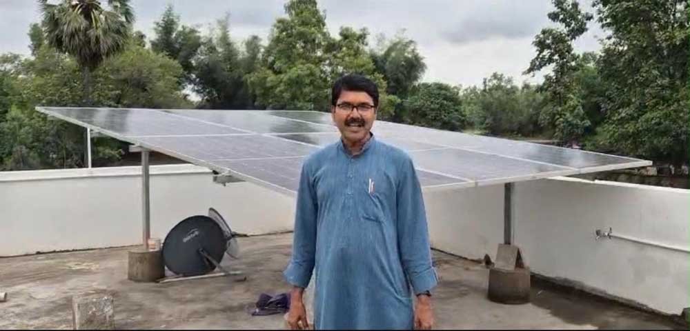 बस्तर के रघुचंद कर्रे का बिजली बिल हुआ शून्य-पीएम सूर्य घर योजना से बस्तर के रघुचंद कर्रे का बिजली बिल हुआ शून्य-पीएम सूर्य घर योजना से