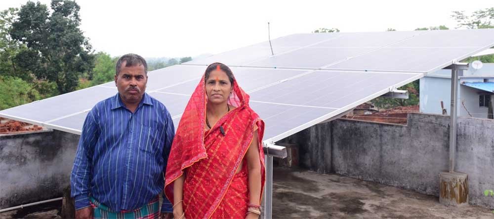 प्रधानमंत्री सूर्यघर मुफ्त बिजली योजना से रोशन हुआ कामती साहू का घर प्रधानमंत्री सूर्यघर मुफ्त बिजली योजना से रोशन हुआ कामती साहू का घर