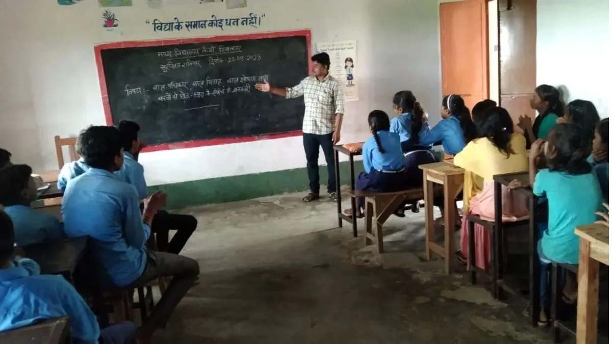 बिहार में अब डिजिटल होगी गुरुजी की पढ़ाई की मॉनिटरिंग, नवंबर से लागू होगा नया सिस्टम