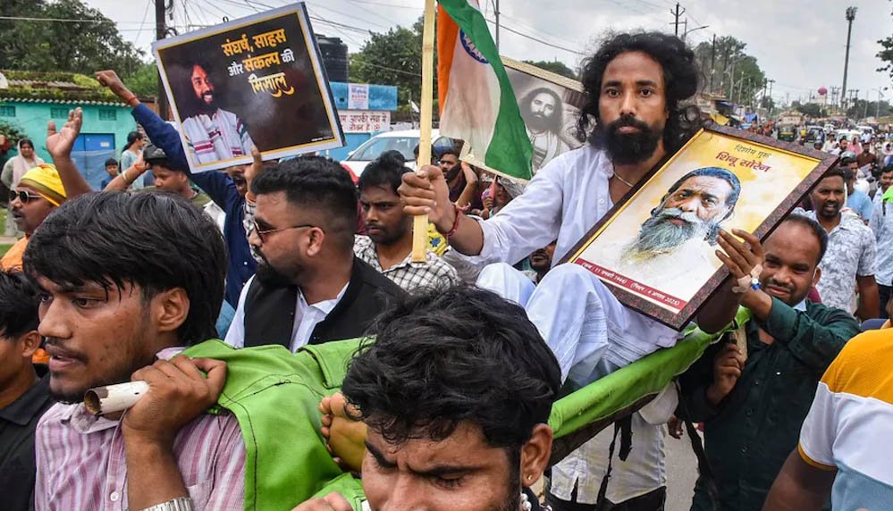 सरकार से अब बातचीत नहीं…’, देवेंद्र महतो ने दिया अल्टीमेटम, आंदोलन तेज करने की चेतावनी सरकार से अब बातचीत नहीं…’, देवेंद्र महतो ने दिया अल्टीमेटम, आंदोलन तेज करने की चेतावनी