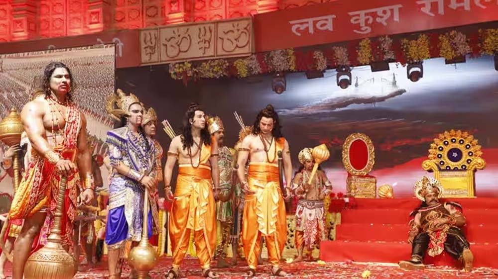 लाल किला रामलीला में इस बार दिखेगा मीनाक्षी मंदिर थीम का भव्य मंच लाल किला रामलीला में इस बार दिखेगा मीनाक्षी मंदिर थीम का भव्य मंच