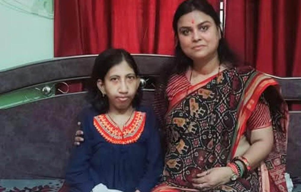 क्षमा सिंह के अथक प्रयासों से दिव्यांग युवती मंजू साहू का वर्षों पुराना सपना हुआ साकार क्षमा सिंह के अथक प्रयासों से दिव्यांग युवती मंजू साहू का वर्षों पुराना सपना हुआ साकार