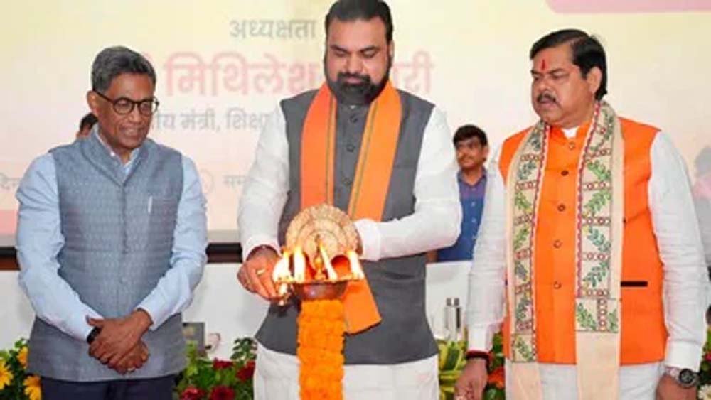बिहार में एक करोड़ से अधिक पेंशनधारियों को मिली खुशखबरी, खाते में पहुंचे 1100 रुपये बिहार में एक करोड़ से अधिक पेंशनधारियों को मिली खुशखबरी, खाते में पहुंचे 1100 रुपये