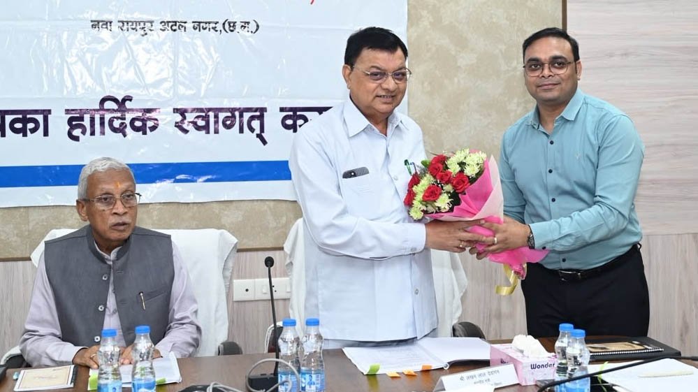 निर्माण श्रमिकों के कल्याण हेतु अनेक महत्वपूर्ण निर्णयों को मंडल की बैठक में मिली स्वीकृति निर्माण श्रमिकों के कल्याण हेतु अनेक महत्वपूर्ण निर्णयों को मंडल की बैठक में मिली स्वीकृति
