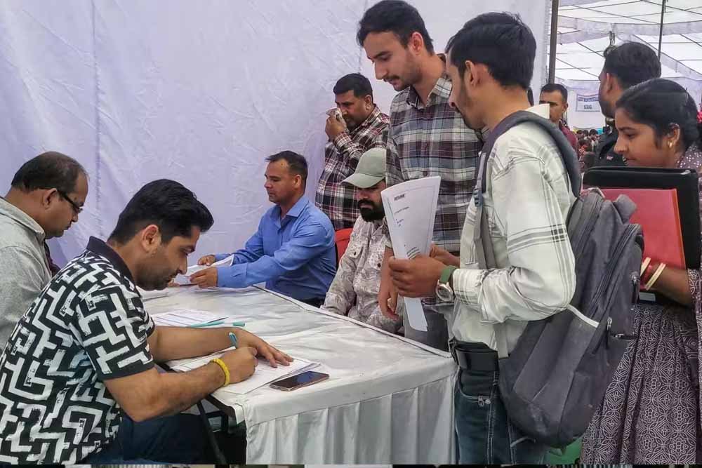 सुकमा में आज रोजगार मेला, 50 पदों पर भर्ती का मिलेगा सुनहरा मौका सुकमा में आज रोजगार मेला, 50 पदों पर भर्ती का मिलेगा सुनहरा मौका