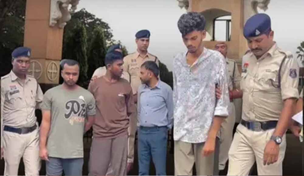 CG कृषि विश्वविद्यालय पेपर लीक मामले में बड़ा खुलासा, प्रोफेसर समेत 6 आरोपी गिरफ्तार CG कृषि विश्वविद्यालय पेपर लीक मामले में बड़ा खुलासा, प्रोफेसर समेत 6 आरोपी गिरफ्तार