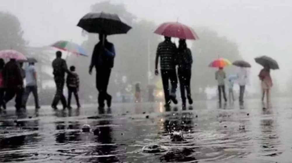 Punjab Weather: आज भारी बारिश का अलर्ट, मौसम विभाग ने कई जिलों में जारी की चेतावनी Punjab Weather: आज भारी बारिश का अलर्ट, मौसम विभाग ने कई जिलों में जारी की चेतावनी