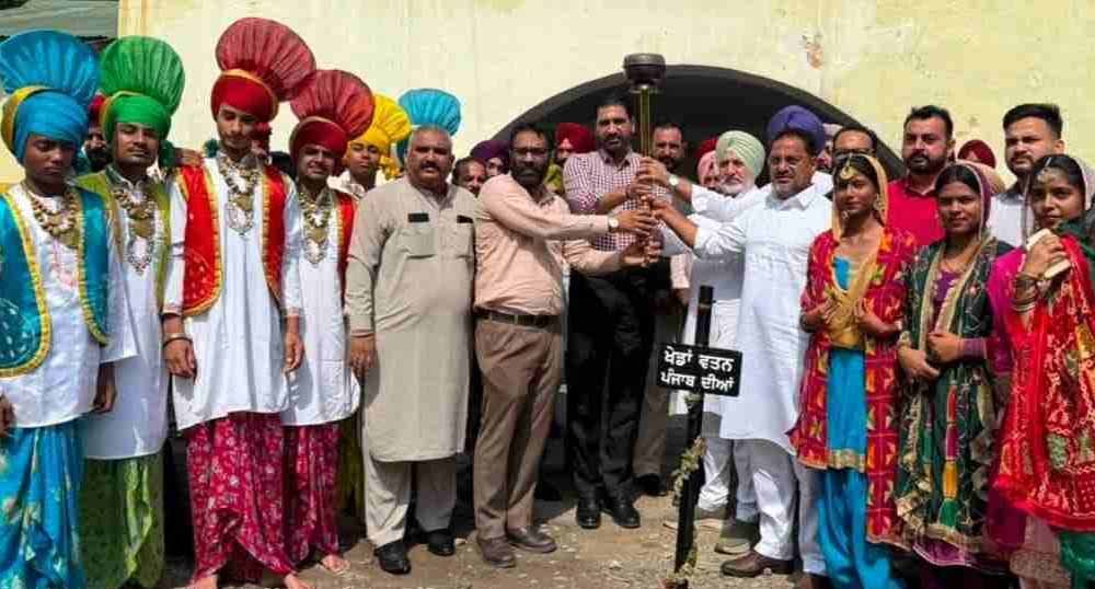 ‘खेडां वतन पंजाब दियां’ ने उभरते खिलाड़ियों को दिया मजबूत मंच, मोहाली में मशाल मार्च का जोरदार स्वागत