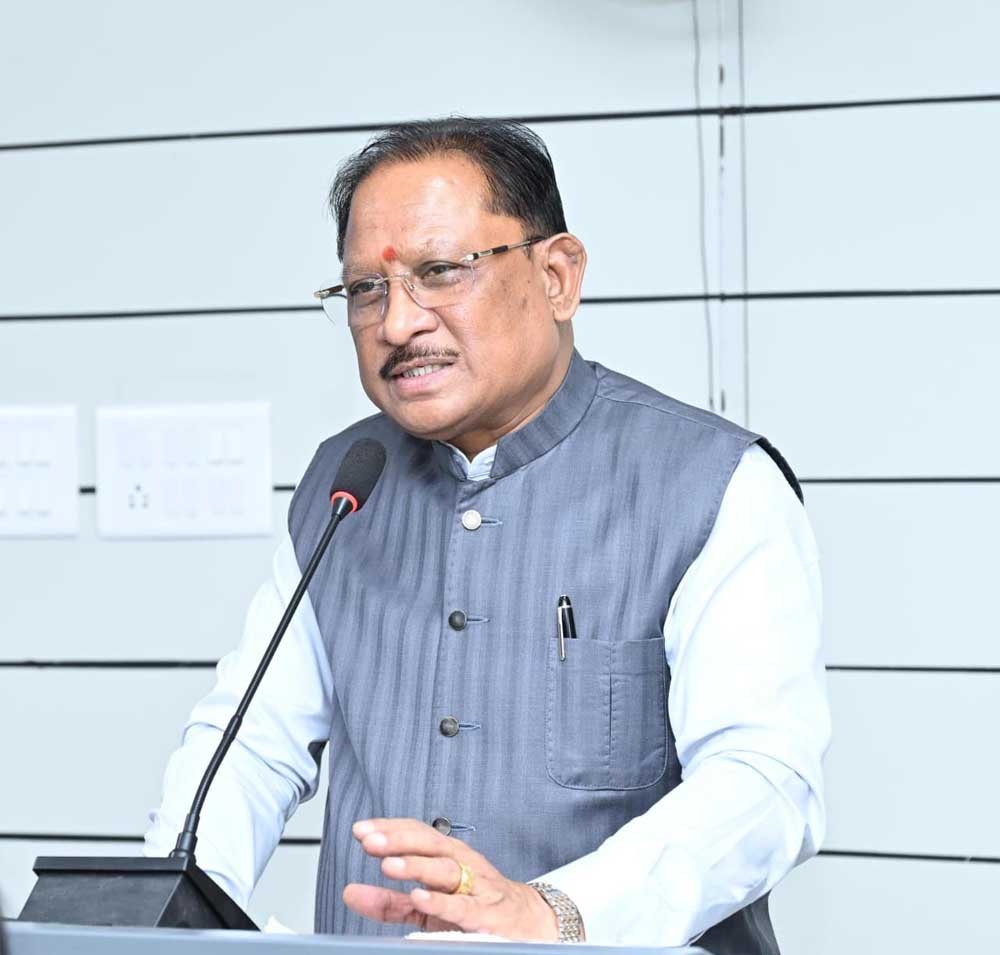 परीक्षाओं की शुचिता से कोई समझौता नहीं, गड़बड़ी पर होगी कठोर कार्रवाई : मुख्यमंत्री विष्णु देव साय परीक्षाओं की शुचिता से कोई समझौता नहीं, गड़बड़ी पर होगी कठोर कार्रवाई : मुख्यमंत्री विष्णु देव साय