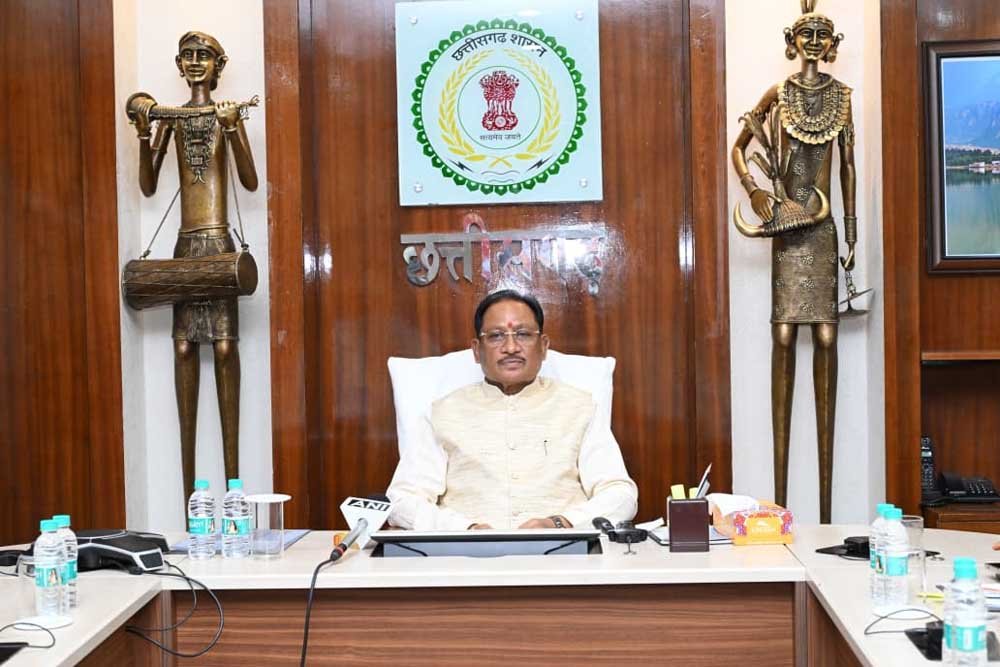मातृशक्ति के खातों में पहुँची महतारी वंदन योजना की 30वीं किस्त मातृशक्ति के खातों में पहुँची महतारी वंदन योजना की 30वीं किस्त