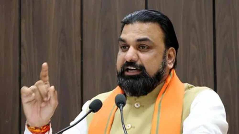 बिहार सरकार का सोशल मीडिया ‘तोहफा’, छोटे YouTubers और Influencers को विज्ञापन से बढ़ेगी कमाई बिहार सरकार का सोशल मीडिया ‘तोहफा’, छोटे YouTubers और Influencers को विज्ञापन से बढ़ेगी कमाई